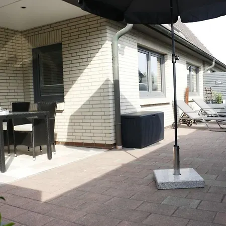 Ferienhaus Ferienhaushaelfte Sommerhusen *